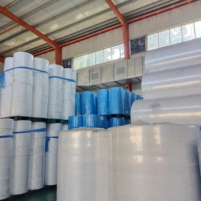 100 per cento di polipropilene Eco-friendly PP non tessuto rotoli con 10 - 100 grammi